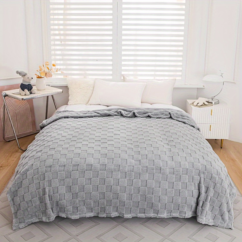 contemporary plaid throw blanket double sided jacquard weave all season polyester machine washable no embellishment multifunctional cozy thickened fleece bedspread for home decor details 7